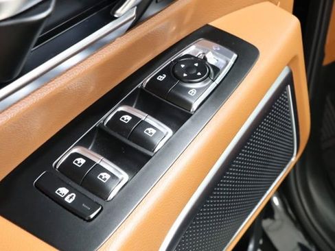 Used 2025 Kia Telluride SX Prestige X-Pro AWD/4WD image 17