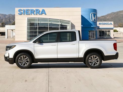 New 2026 Honda Ridgeline Sport image 2