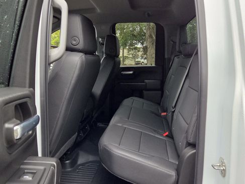 Used 2025 Chevrolet Silverado 2500 W/T w/ WT Convenience Package RWD image 14