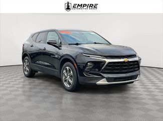 Used 2023 Chevrolet Blazer LT video 1