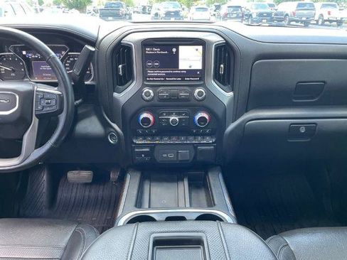 Used 2020 GMC Sierra 1500 Denali w/ Denali Ultimate Package AWD/4WD image 12