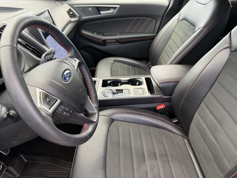 Certified 2023 Ford Edge ST-Line AWD/4WD image 10