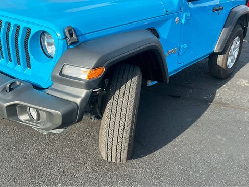 Used 2021 Jeep Wrangler Sport S image 44