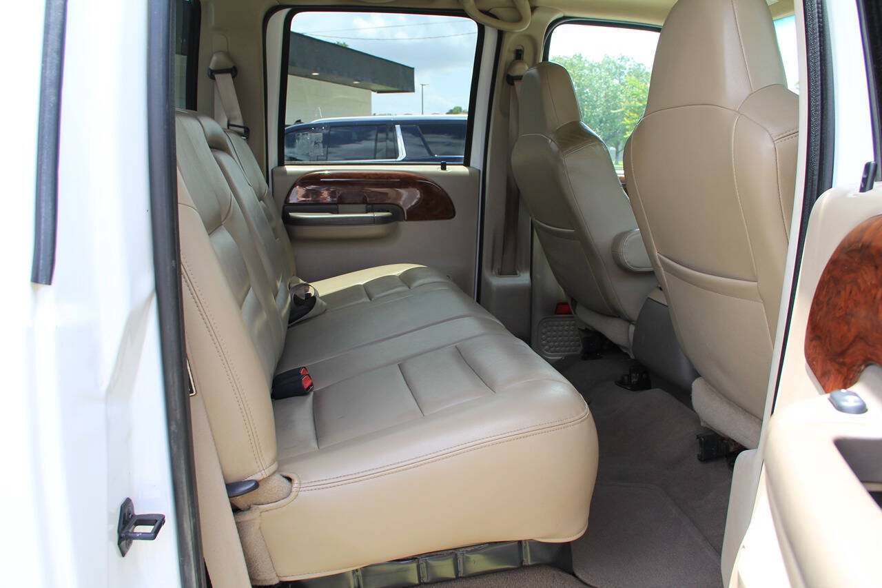 Used 2003 Ford F350 Lariat AWD/4WD image 15