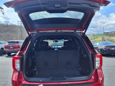 Used 2021 Ford Explorer ST w/ Equipment Group 401A image 18