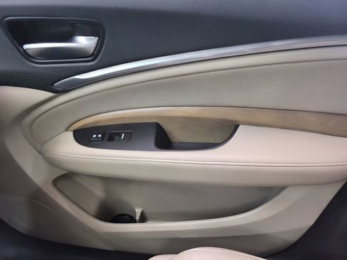 Used 2019 Acura MDX SH-AWD w/ Technology Package image 16