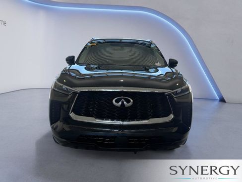 Used 2023 INFINITI QX60 Luxe w/ Cargo Package AWD/4WD image 2