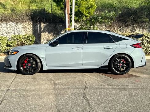 Certified 2025 Honda Civic Type R image 8