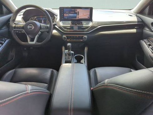 Certified 2023 Nissan Altima 2.5 SR w/ SR Premium Package FWD image 19