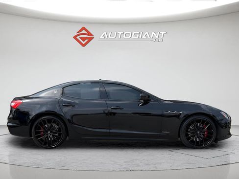 Used 2019 Maserati Ghibli S GranSport Q4 AWD/4WD image 12