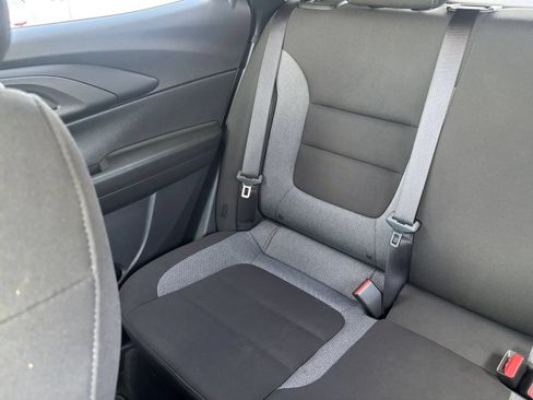 Used 2025 Chevrolet TrailBlazer LT FWD image 37