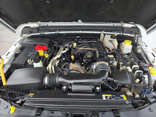 Used 2022 Jeep Gladiator Sport AWD/4WD image 11
