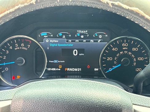 Used 2015 Ford F150 Lariat AWD/4WD image 22