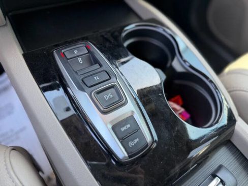 Used 2021 Honda Pilot Touring image 13