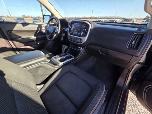 Used 2020 Chevrolet Colorado LT w/ LT Convenience Package image 33