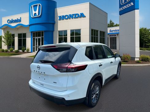 Used 2026 Nissan Rogue S AWD/4WD image 6