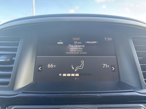 Used 2020 Nissan Pathfinder SV w/ Cargo Package image 30