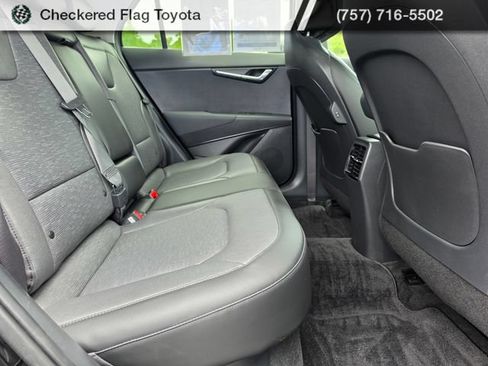 Used 2023 Kia Niro SX Touring FWD image 47