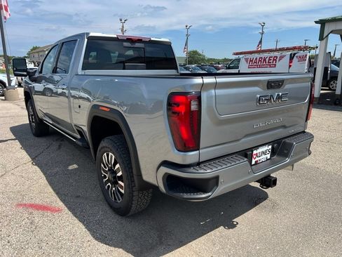 New 2026 GMC Sierra 2500 Denali Ultimate w/ LPO, Black Badging Package AWD/4WD image 6
