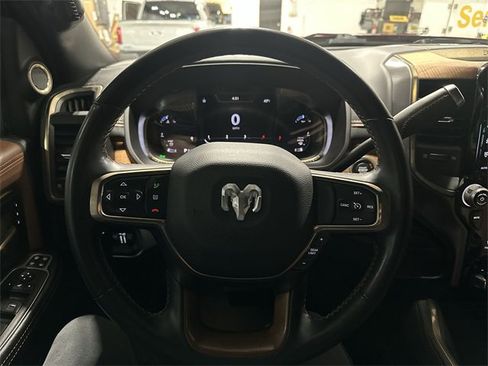 Used 2023 RAM 2500 Limited image 15