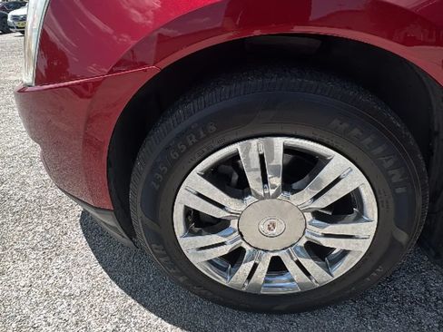 Used 2011 Cadillac SRX Luxury FWD image 30