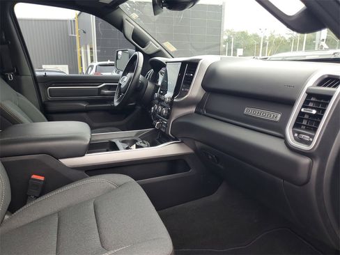 Used 2022 RAM 1500 Big Horn image 34