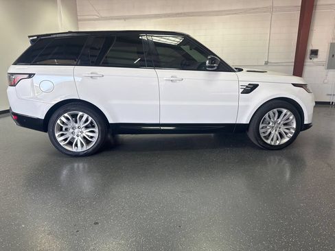 Used 2018 Land Rover Range Rover Sport Supercharged AWD/4WD image 3