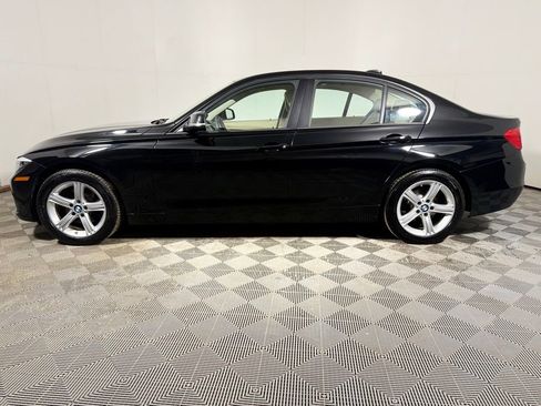 Used 2014 BMW 328i xDrive Sedan AWD/4WD image 3