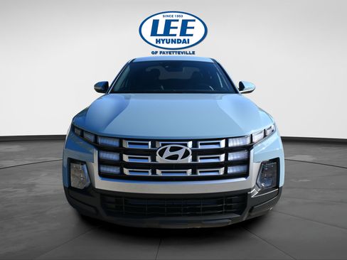 Certified 2026 Hyundai Santa Cruz SE FWD image 8