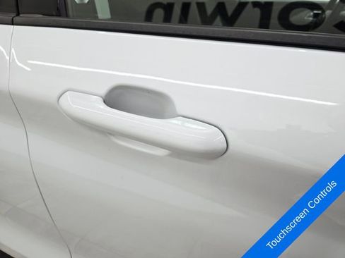 New 2026 Ford Explorer Active AWD/4WD image 8