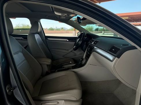 Used 2014 Volkswagen Passat TDI SE image 36
