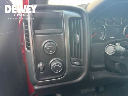 Used 2019 Chevrolet Silverado 1500 LT image 17