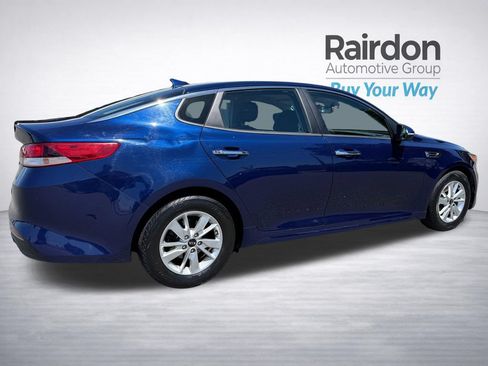 Used 2017 Kia Optima LX w/ Convenience Plus Package FWD image 7