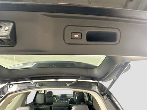 Used 2023 Honda Pilot EX-L image 30