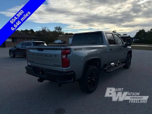 Used 2026 Chevrolet Silverado 2500 Custom w/ Custom Value Package AWD/4WD image 9
