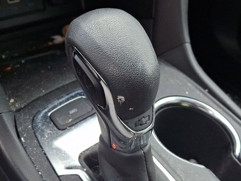 Certified 2023 Chevrolet Equinox LS w/ LS Convenience Package image 11