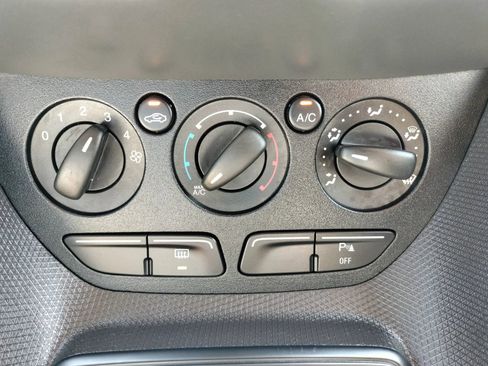 Used 2017 Ford Transit Connect XL image 27