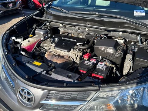 Used 2013 Toyota RAV4 Limited image 43