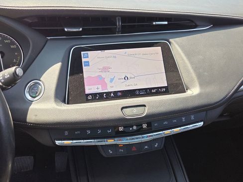 Used 2023 Cadillac XT4 Premium Luxury w/ Cold Weather Package image 17