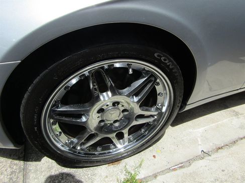 Used 2008 Mercedes-Benz CLS 550 image 14
