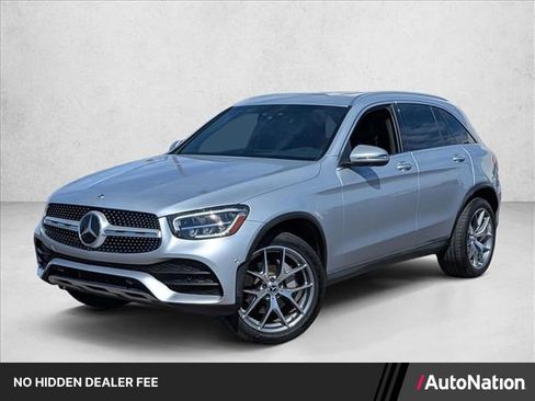 Used 2021 Mercedes-Benz GLC 300 image 1