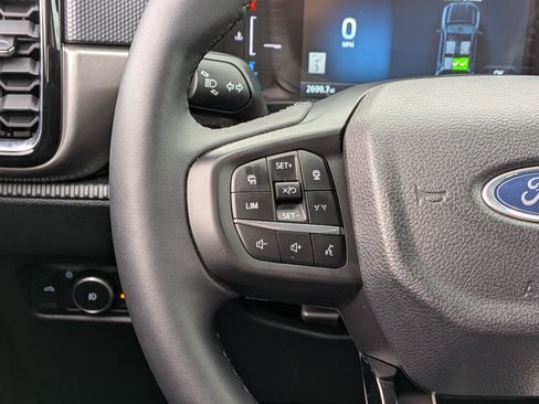 Used 2025 Ford Ranger XLT image 34