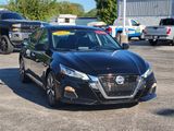 Used 2022 Nissan Altima 2.5 SV image 3