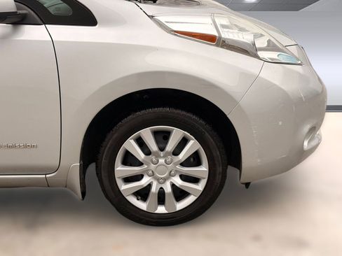 Used 2013 Nissan Leaf S image 12
