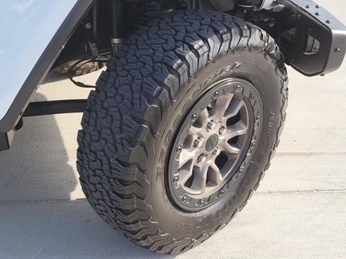 Used 2023 Jeep Wrangler Unlimited Rubicon 392 w/ Trailer Tow Package AWD/4WD image 6