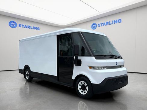 Used 2024 Chevrolet Brightdrop 600 w/ Battery Pack, Max Range AWD/4WD image 13