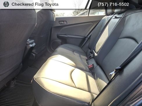 Used 2022 Toyota Prius XLE image 22