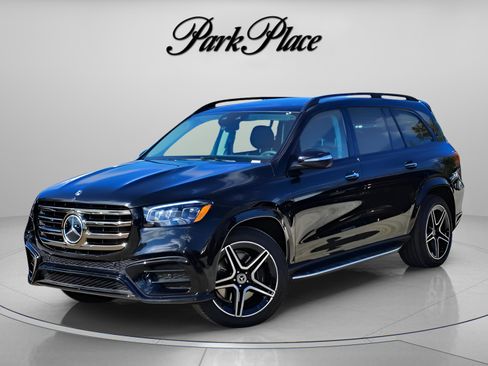 Certified 2026 Mercedes-Benz GLS 450 4MATIC image 2