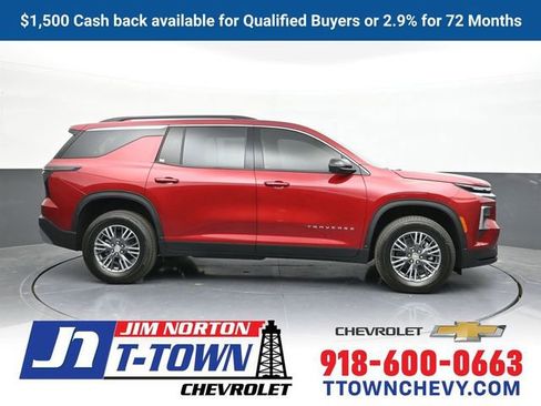 New 2026 Chevrolet Traverse LT w/ Driver Confidence Package image 1