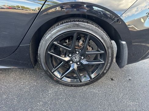 Used 2022 Honda Civic Sport image 12